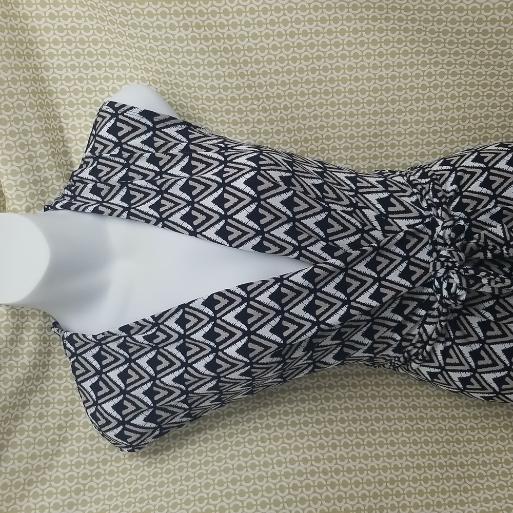 🎉HP🎉Enfocus Studio Printed Jumpsuit - Picture 3 of 6